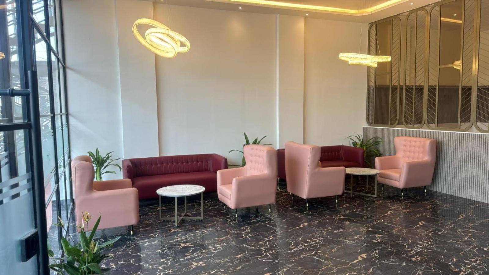 Grand Continent Hotel Gachibowli Near Us Consulate المظهر الخارجي الصورة